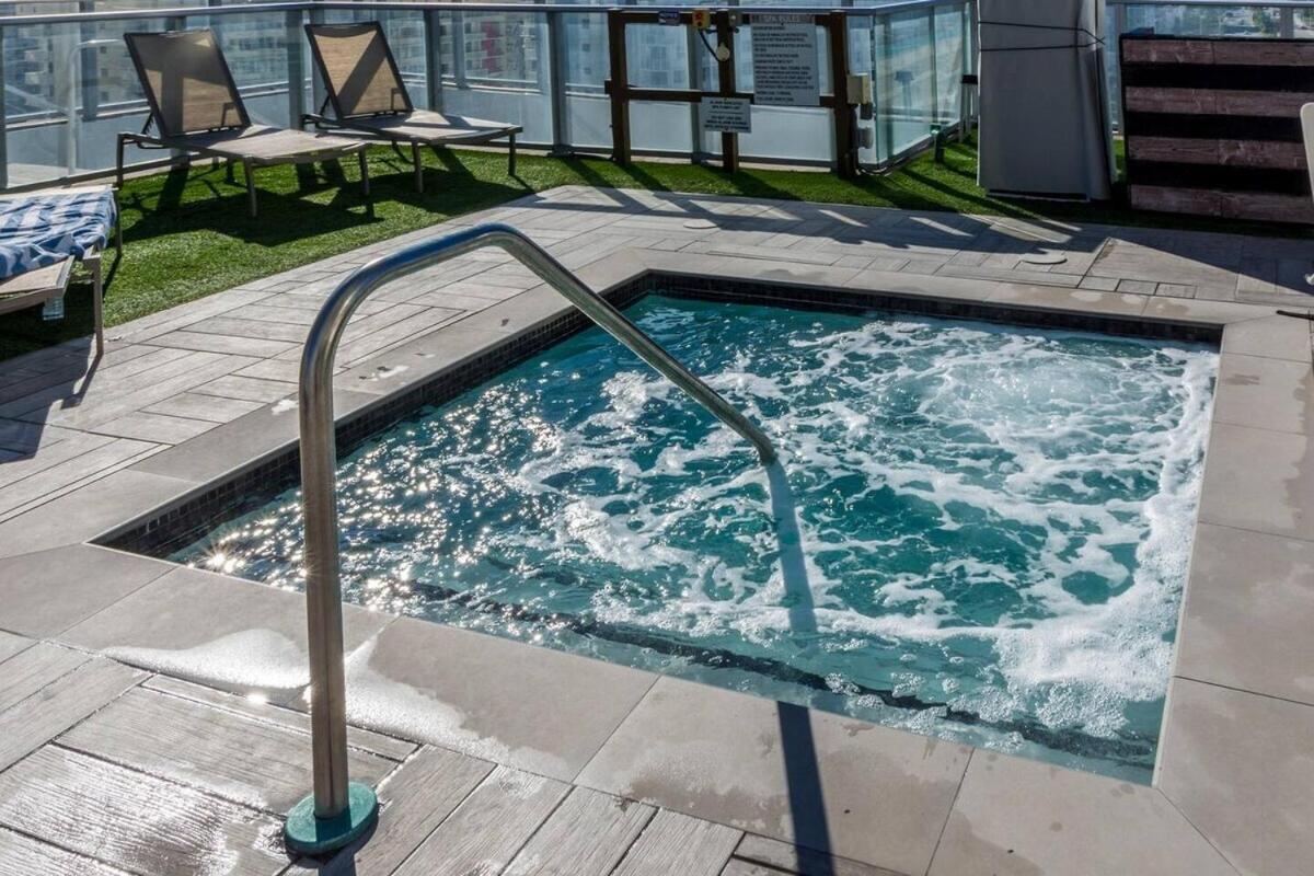 Wonderful 2/2 Condo W Ocean View At Hyde Beach ハリウッド エクステリア 写真